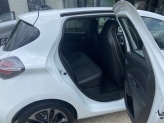 RENAULT ZOE ICONIC R135 - 21710 €